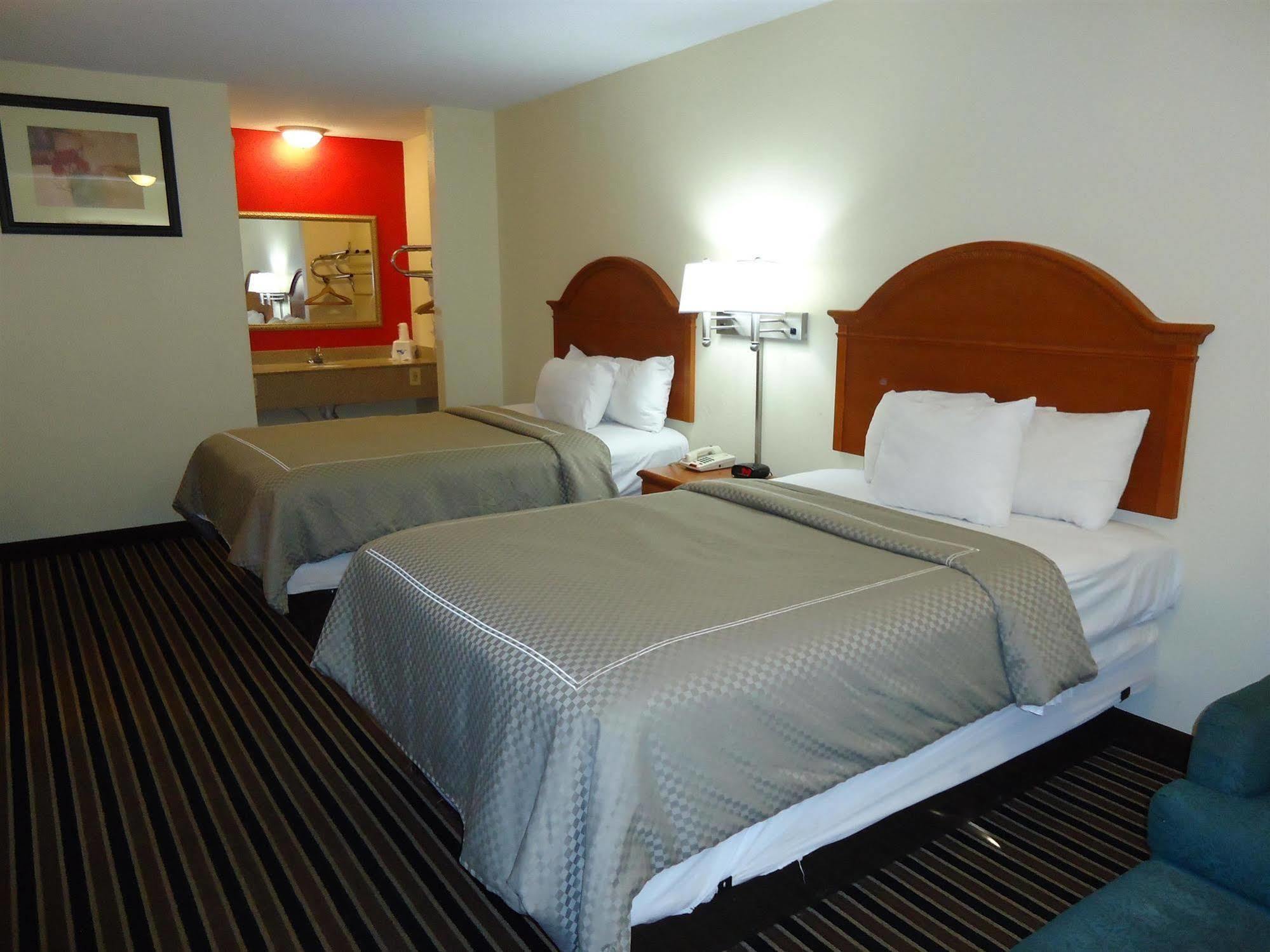 Walnut Inn - Checotah Экстерьер фото